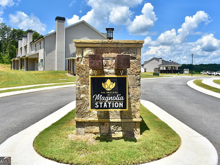 6428 Pine Station Dr — Photo 2