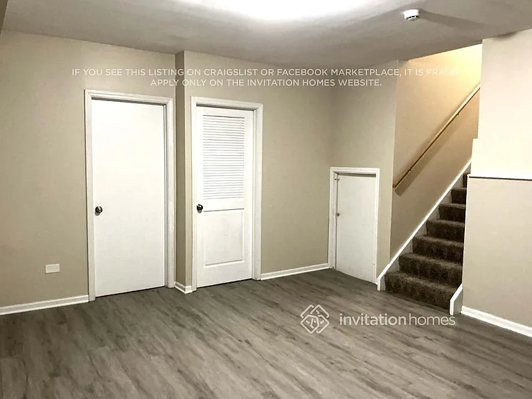800 E Belmont Ave — Photo 7
