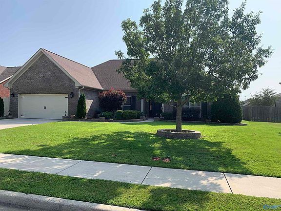 2nd image of 6711 Zach Ln SE
