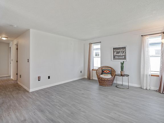 5th image of 60 NE 72nd St
