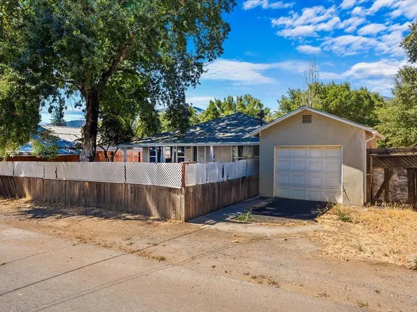 135 Waugh Lane, Ukiah, CA 95482