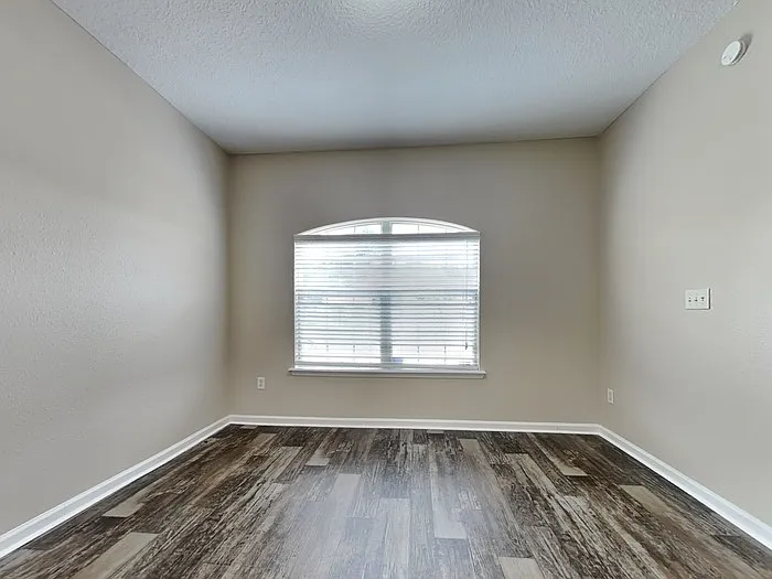916 Bonaparte Landing Ct — Photo 12