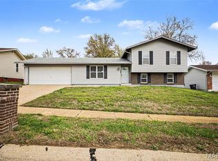 1839 Lakemont Ln, Saint Louis, MO