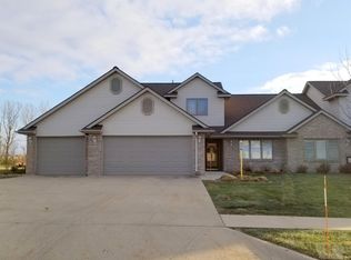 718 E 22nd St #2, Carroll, IA 51401