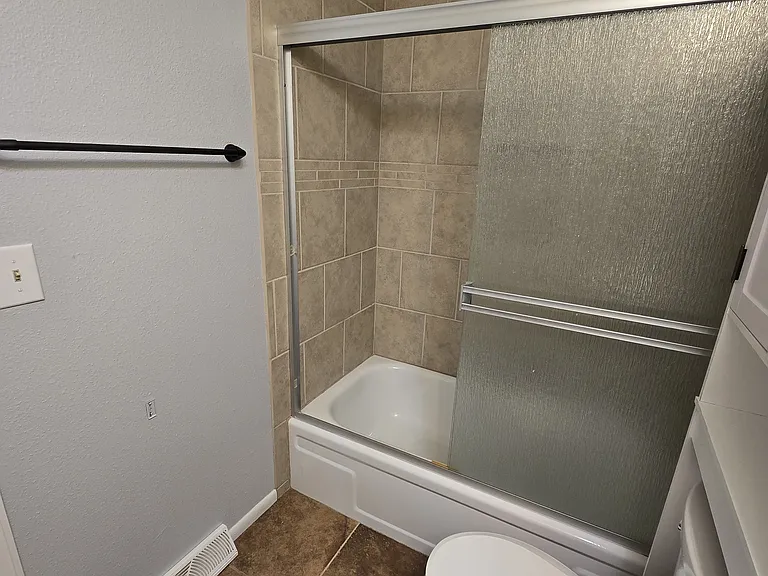3169 Stanford Ct — Photo 32