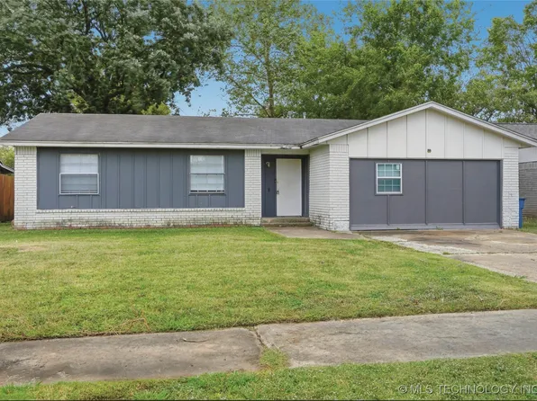 11502 E 37th St, Tulsa, OK 74146