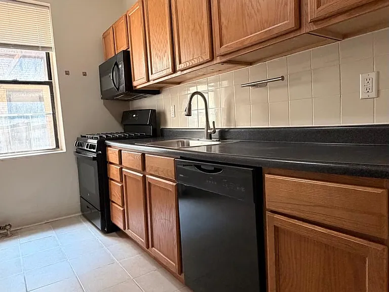 6051 Boulevard E #3F — Photo 8