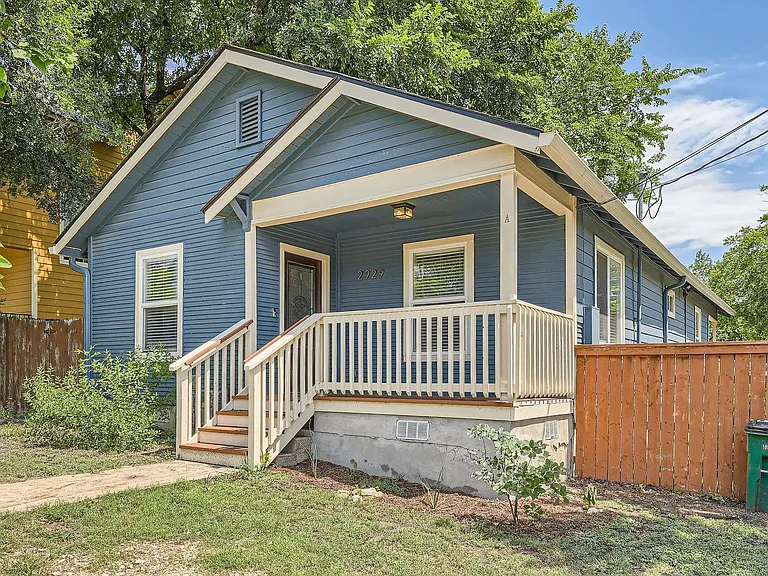 2929 E Martin Luther King Jr Blvd — Photo 2