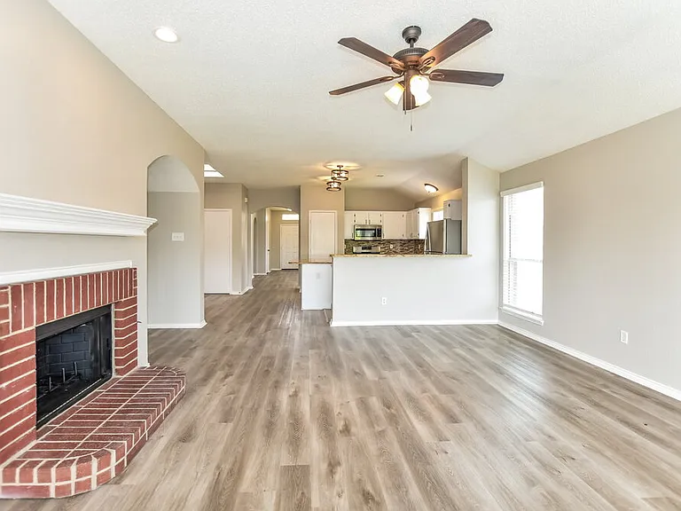 4218 Baccarat Dr — Photo 3