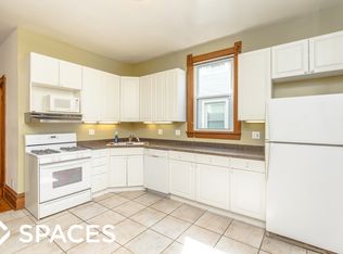3116 N Kenmore Ave #2, Chicago, IL 60657