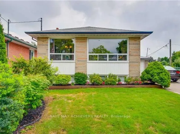 9 Milmink St, Toronto, ON M9W 3N3