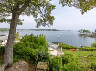 15 Howard Ave, Branford, CT 06405