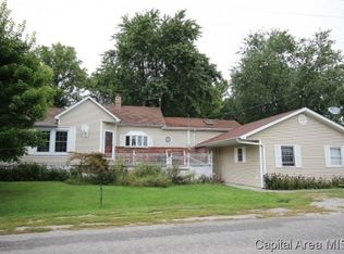 236 S Church St, Virden, IL 62690