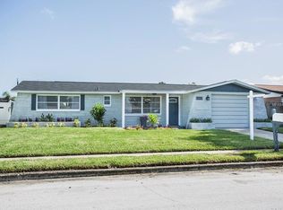 5701 Dolores Dr, Holiday, FL 34690