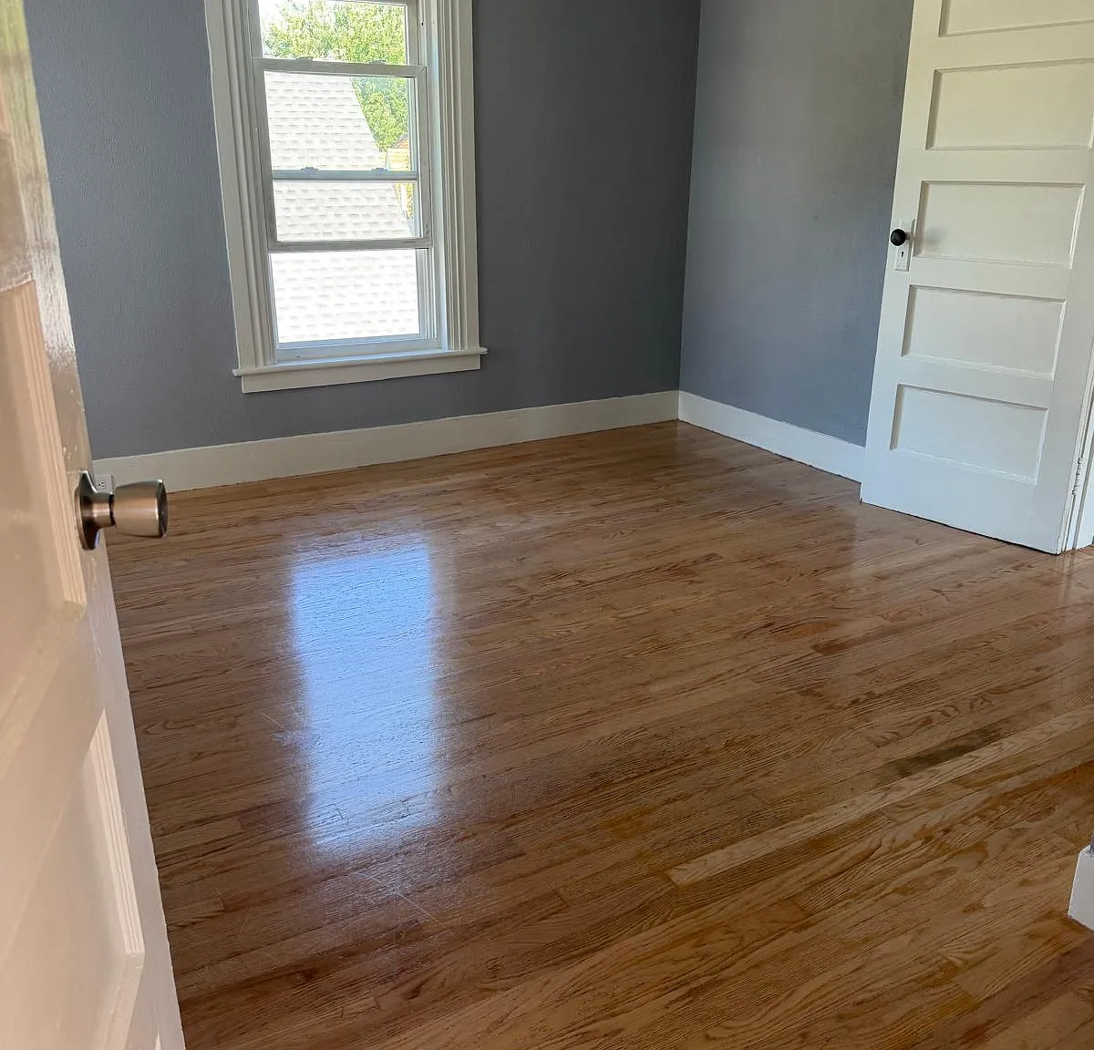 3 bed, 1268 sqft, $2,100 — Photo 4