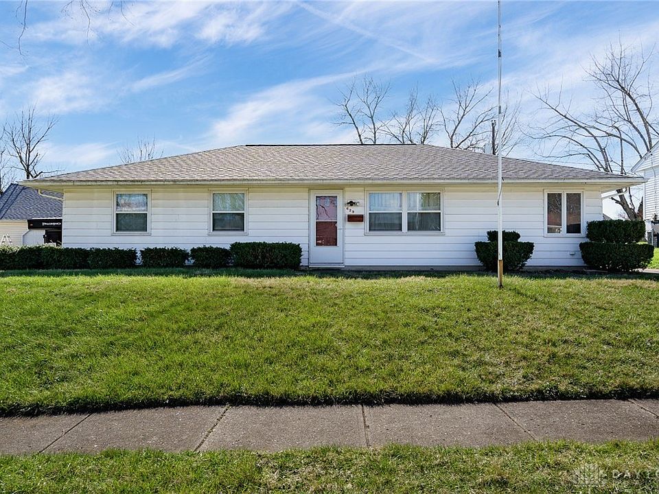 1st image of 629 Brumbaugh Dr