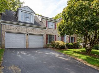 12103 Sandy Ct, Herndon, VA 20170