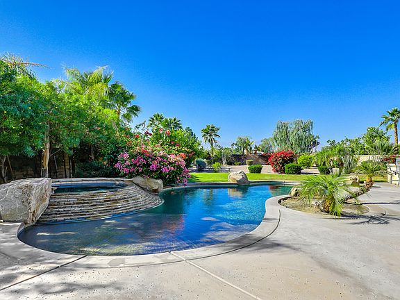 2nd image of 78421 Bent Canyon Ct