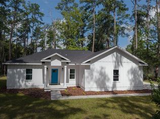 832 NW 5th St, Micanopy, FL 32667