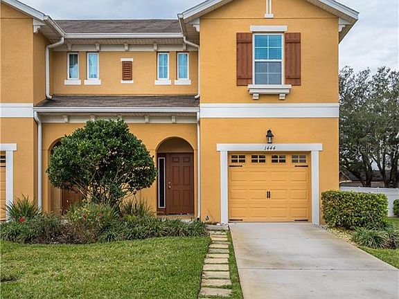 2nd image of 1444 Peterson Pl #66