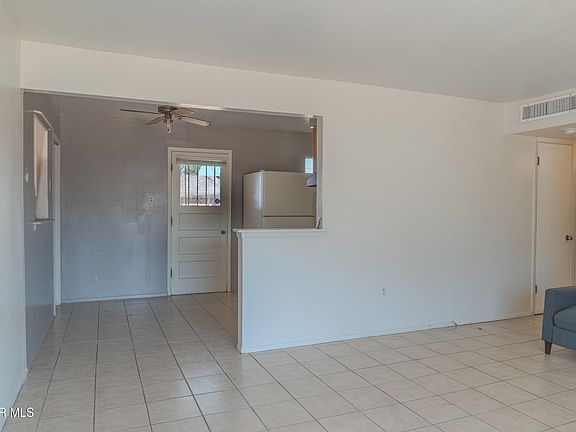 4th image of 9521 McIntosh Dr
