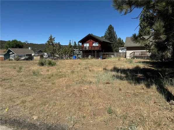 924 Pinon Ln #29, Big Bear City, CA 92314