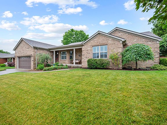 2nd image of 1076 Amberley Way
