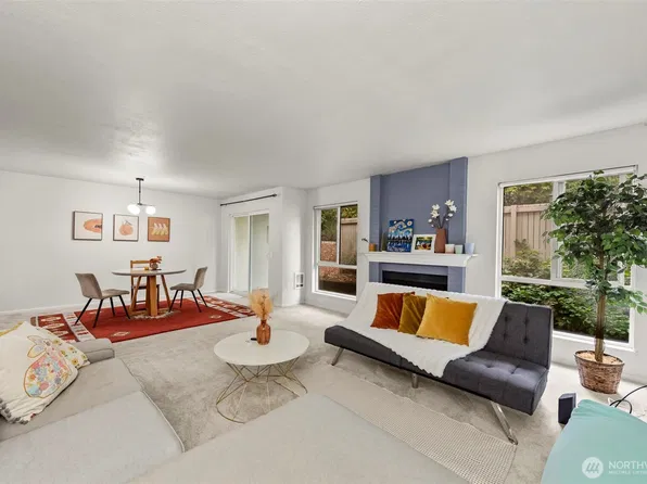1622 103rd Place NE #L2, Bellevue, WA 98004