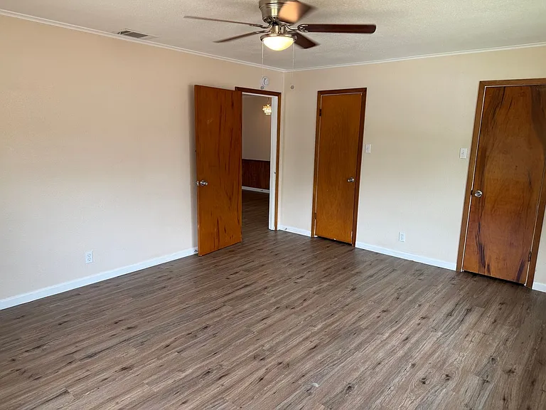 216 Randy Dr — Photo 12