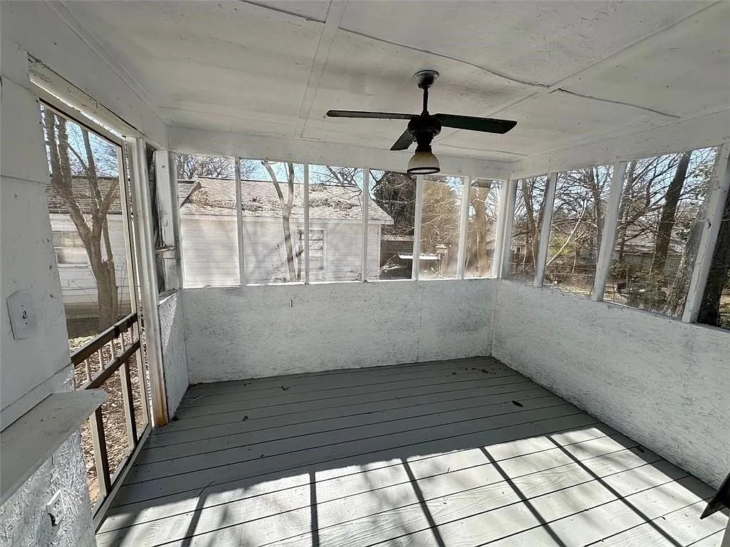 3 bed, 2.0 bath, 1496 sqft, $1,450 — Photo 4