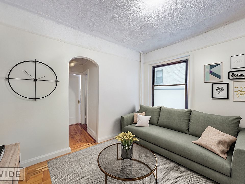1st image of 4 W 103rd St APT 5C