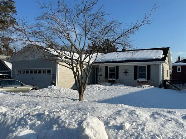 9 Mystic Ave, Riverside, RI 02915