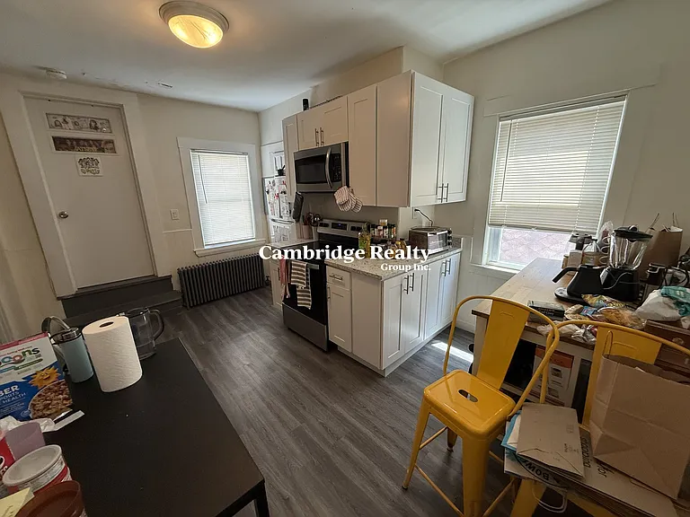 357-359 Cambridge St #3R — Photo 2