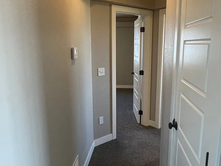 652 Valor Ct — Photo 7