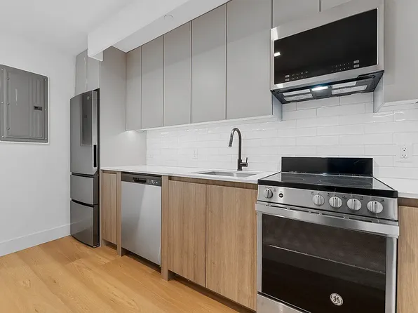 63 Pitt Street image 4 of 8