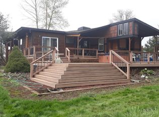 30042 S Meadowbrook Ln, Molalla, OR 97038