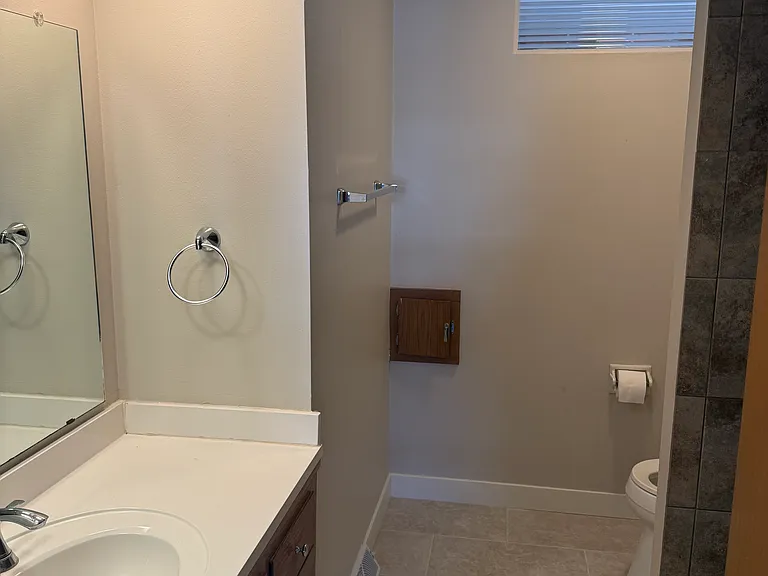 10915 W Harvard Ln — Photo 4