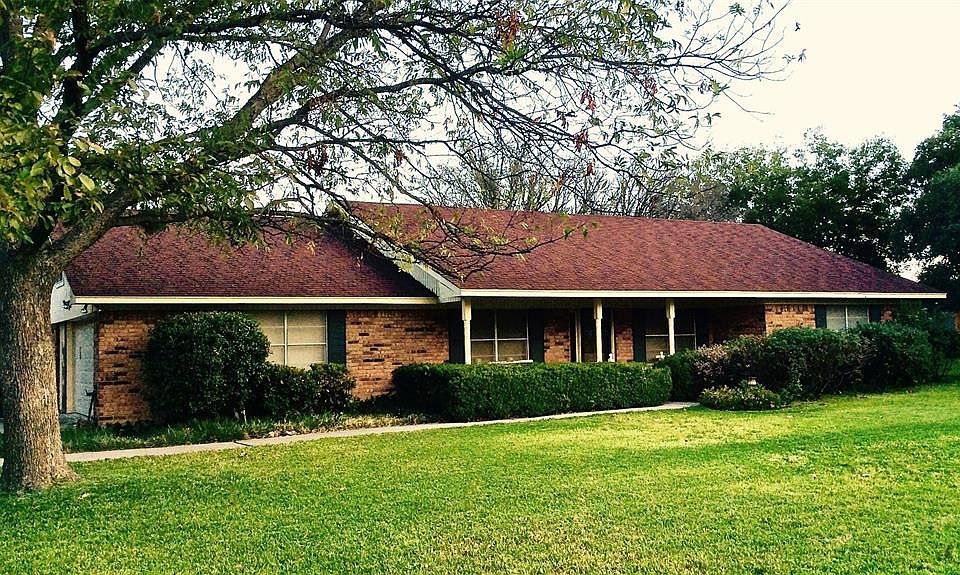 1st image of 106 Lori Ln