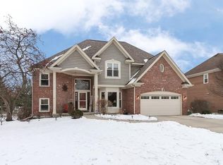 668 Partridge Dr, West Chicago, IL