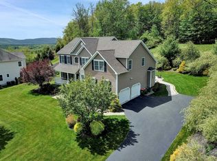 247 Country Club Rd, Hopewell Junction, NY 12533