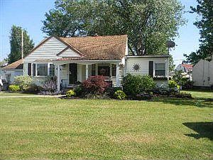 1st image of 3047 Kirschner Pkwy