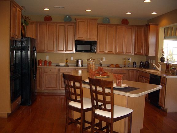 Kitchen with Island