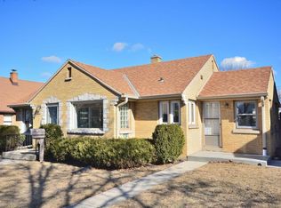 3560 S 14th St, Milwaukee, WI 53221