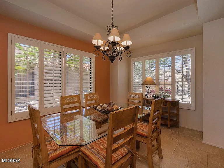836 E Camino Diestro — Photo 12