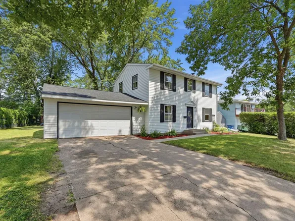 1041 23rd Ave N, Saint Cloud, MN 56303