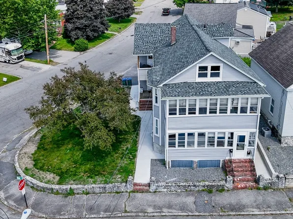 275-277 White St, Lowell, MA 01854