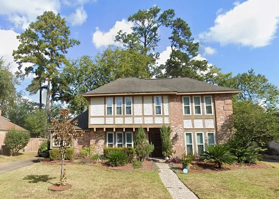 14507 Ravenhurst Ln