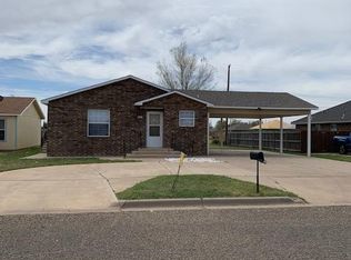 1813 Debra St, Clovis, NM 88101