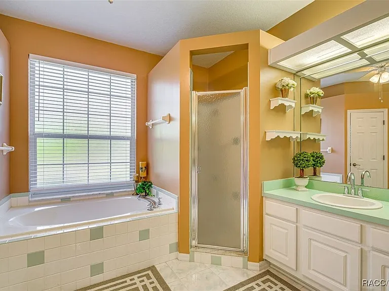 9041 SW 196th Ct — Photo 14