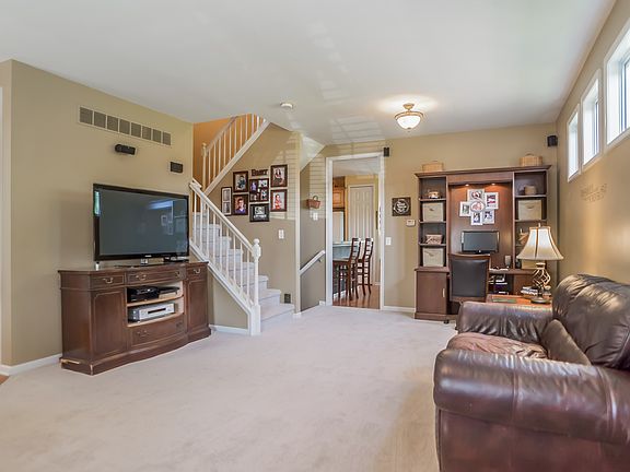 3rd image of 218 Patriot St #272